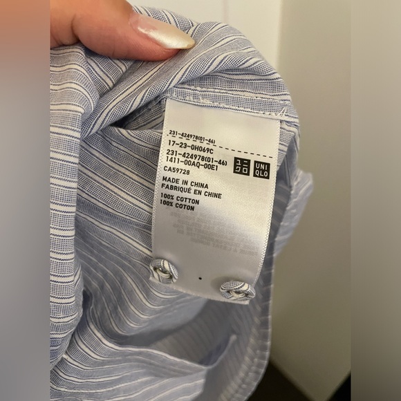 Uniqlo IDLF COLLECTION BLUE PINSTRIPE SHIRT - Picture 4 of 4